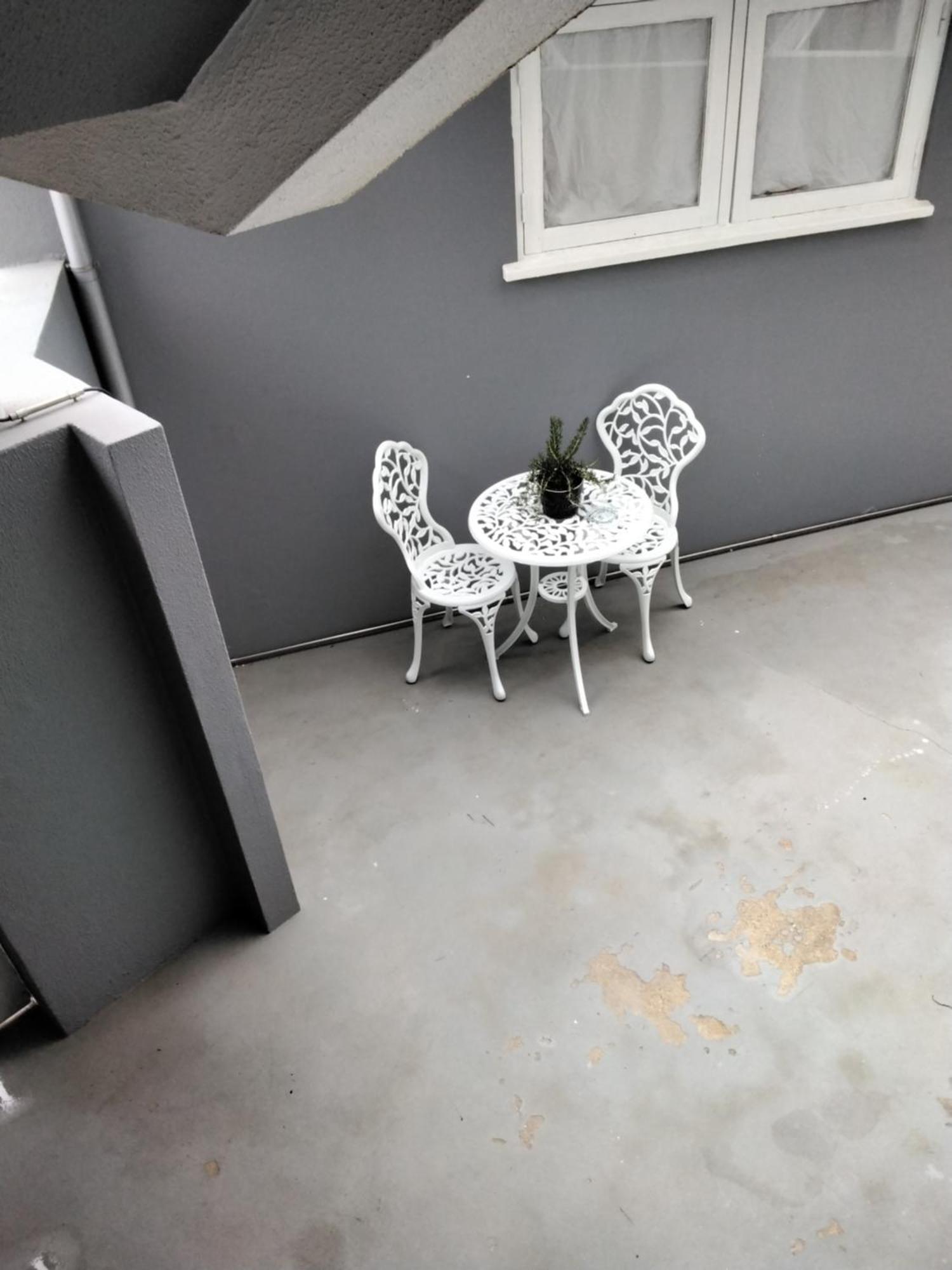 Buddies Charm Apt - Self Catering アヴェイロ エクステリア 写真