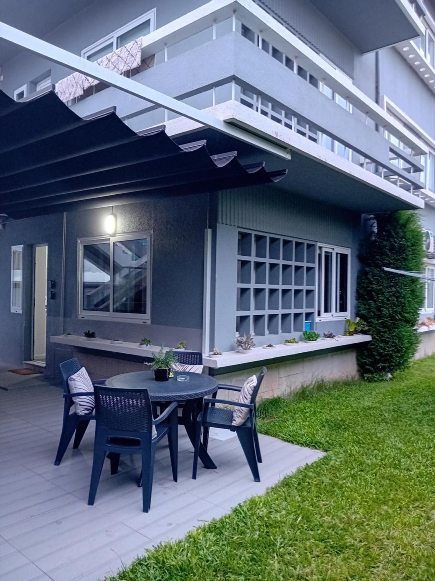Buddies Charm Apt - Self Catering アヴェイロ エクステリア 写真