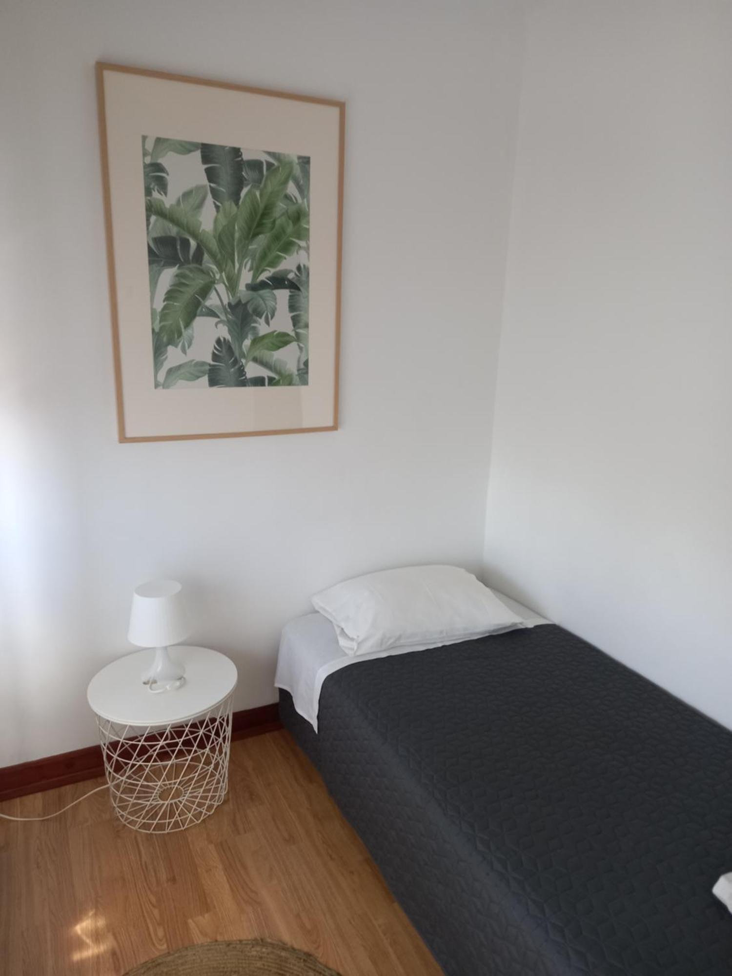 Buddies Charm Apt - Self Catering アヴェイロ エクステリア 写真